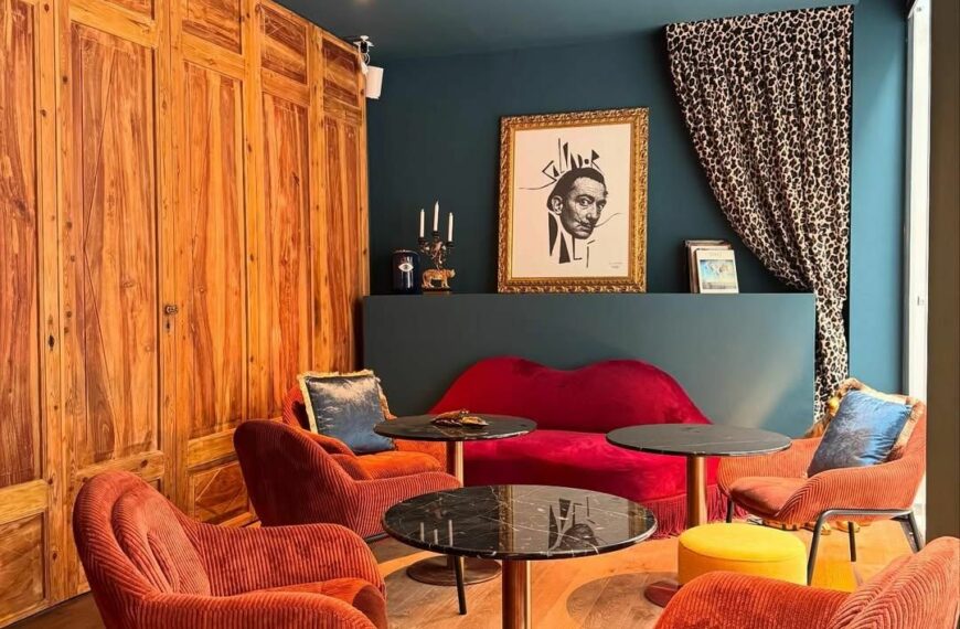 Hotel Divino: History, Art and Design