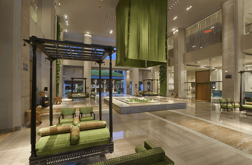 EVA: Where Women Check In, Worries Check Out