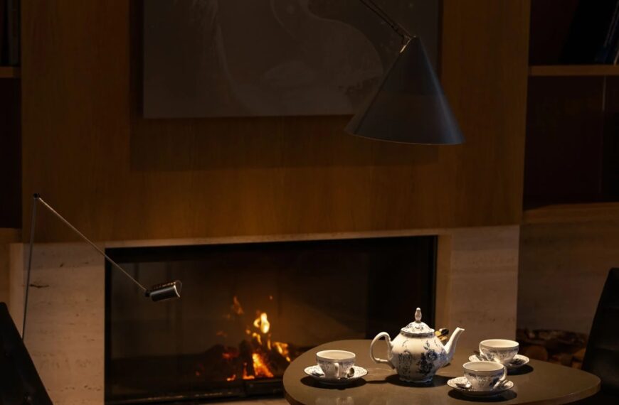 You are invited for a dinner with Leo Tolstoy. RSVP